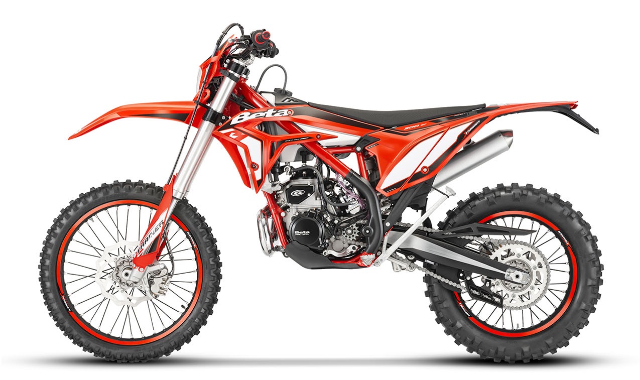 XTRAINER 250/300 MY 2023 予約受付中 Stars Trading Ltd. 株式会社スターズトレーディング